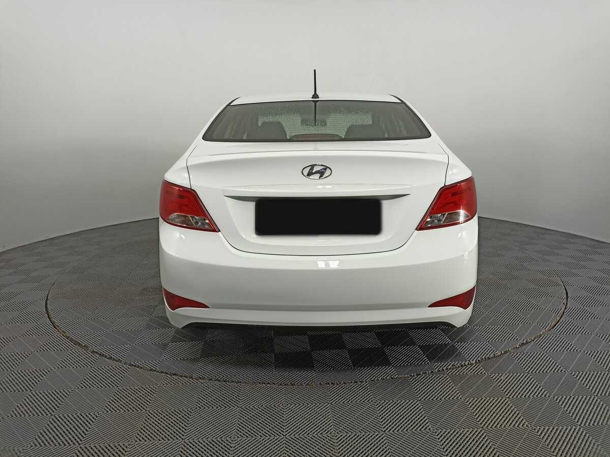 Купить Hyundai Solaris с пробегом. Фото: #5