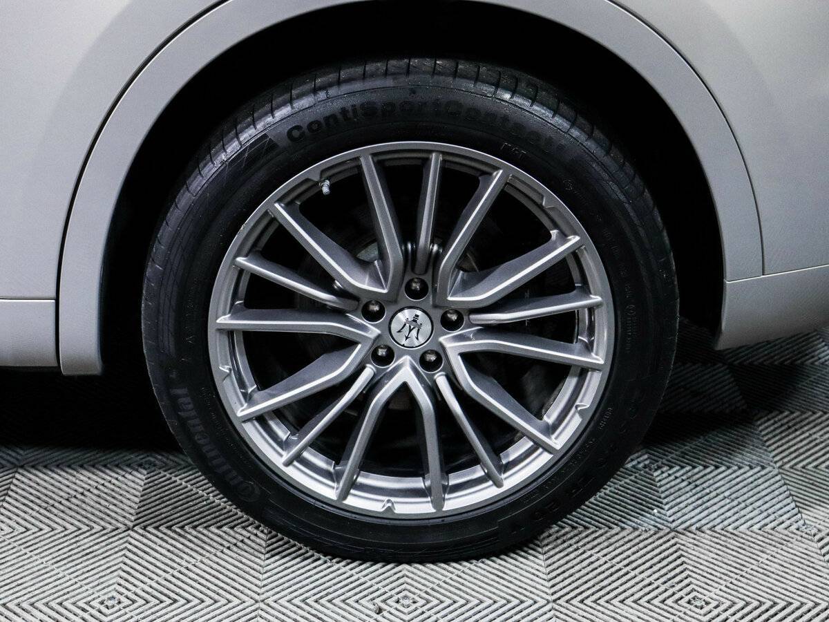 Купить Maserati Levante с пробегом. Фото: #10