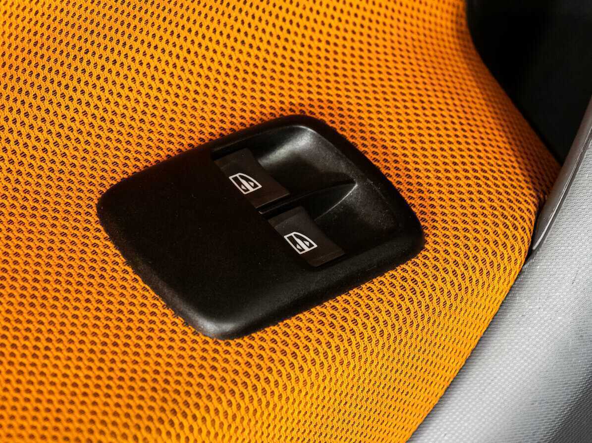 Купить Smart Fortwo с пробегом. Фото: #17
