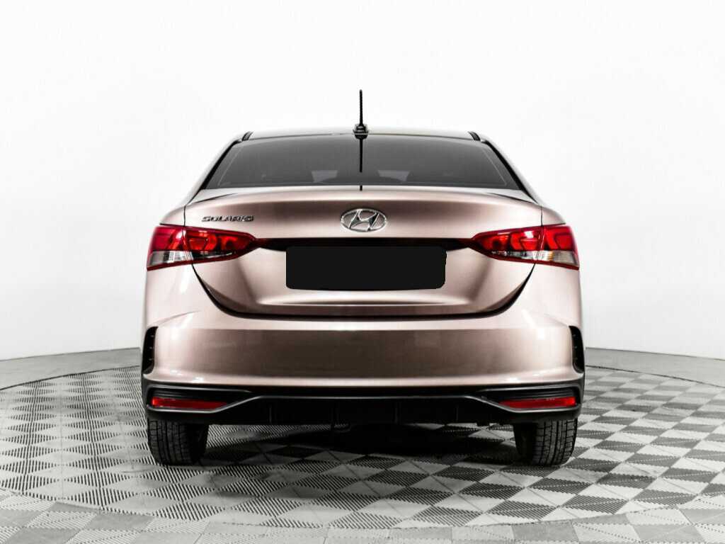 Купить Hyundai Solaris с пробегом. Фото: #5