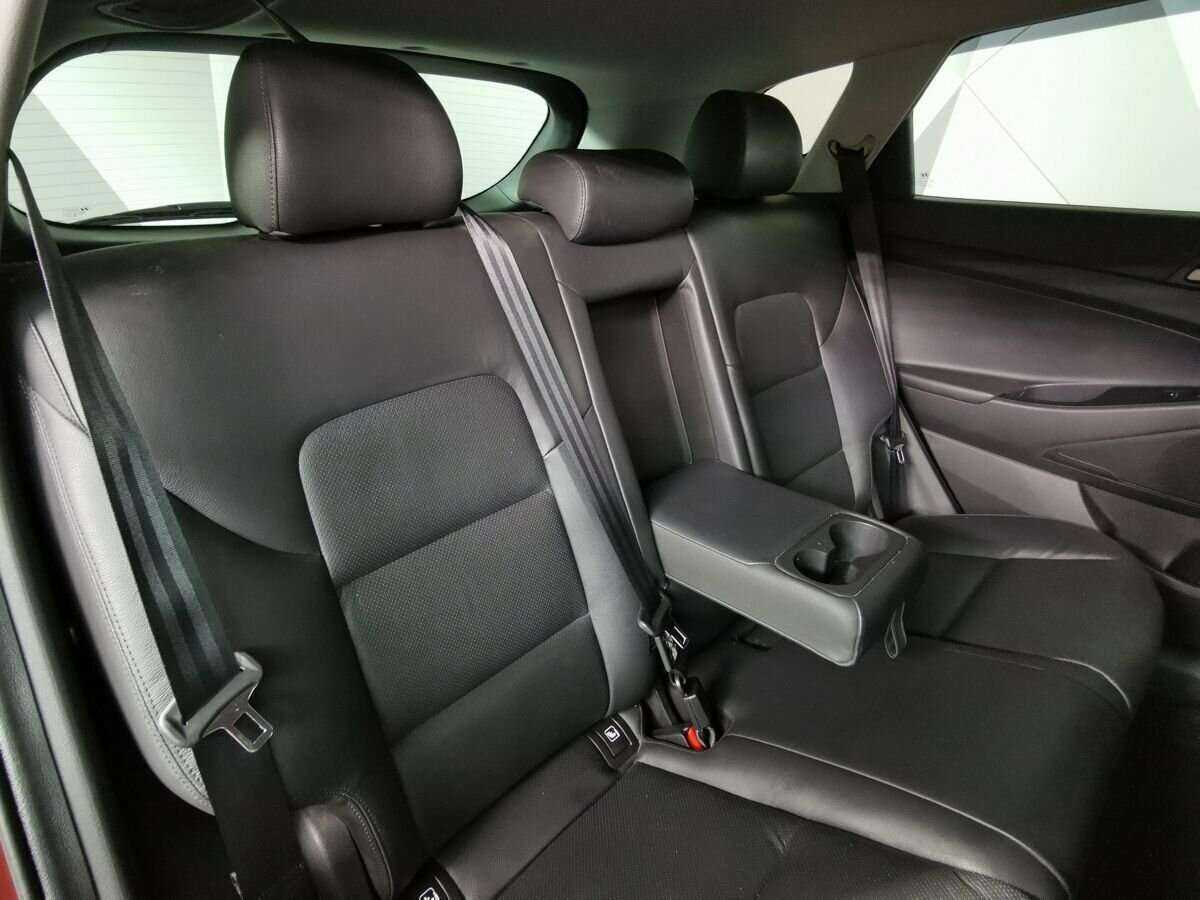 Купить Hyundai Tucson с пробегом. Фото: #12