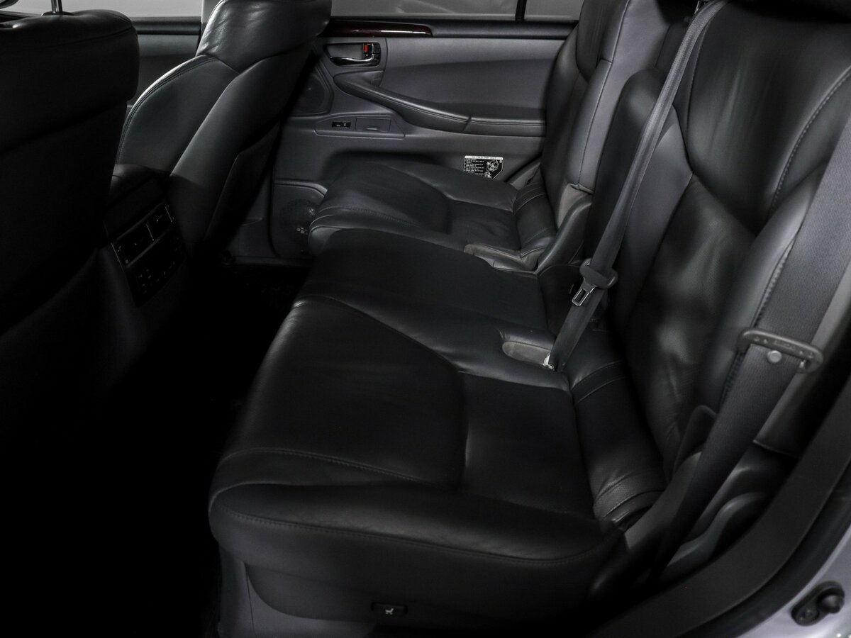 Купить Lexus LX с пробегом. Фото: #9