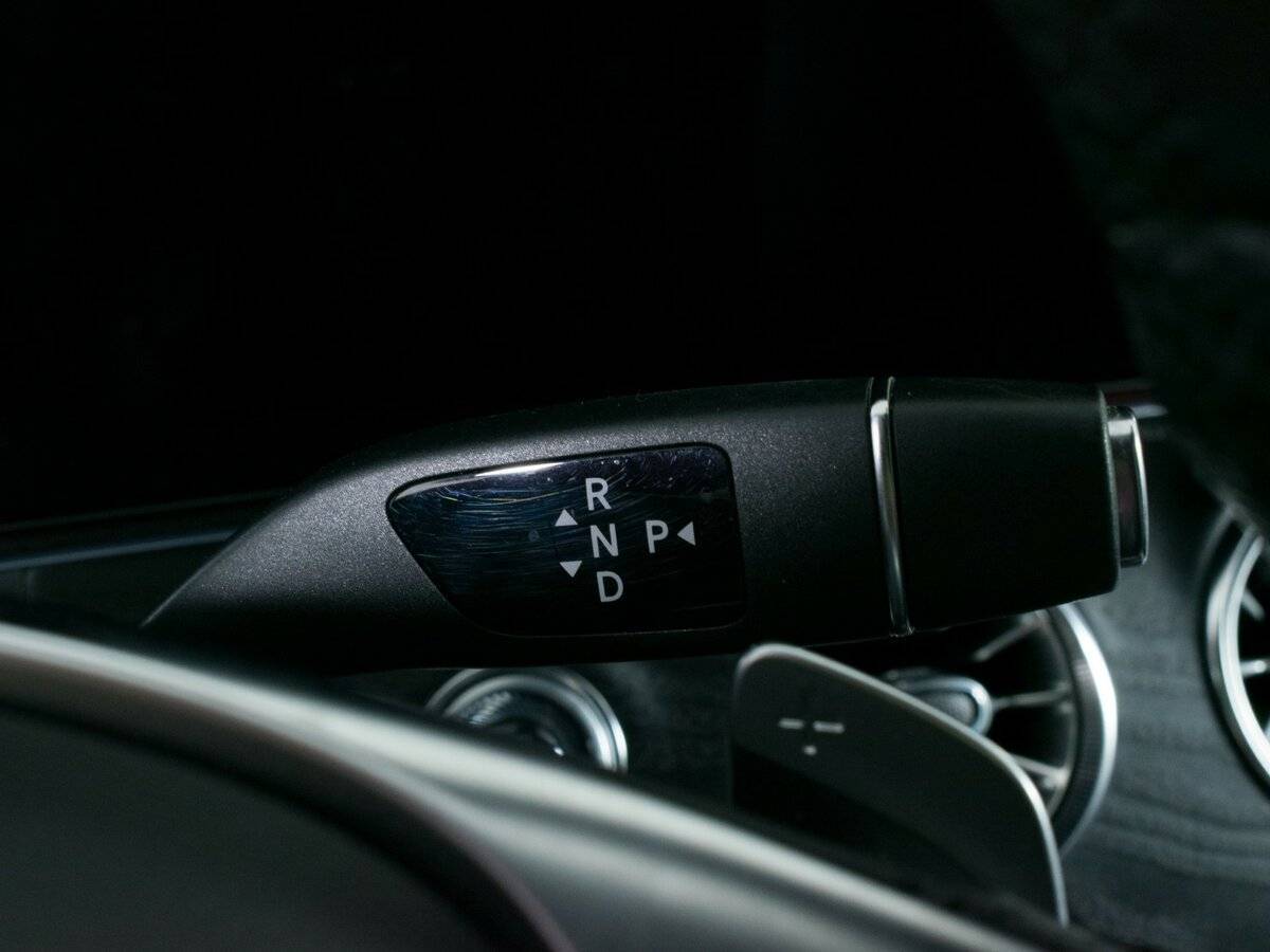 Купить Mercedes-Benz E-Класс с пробегом. Фото: #17