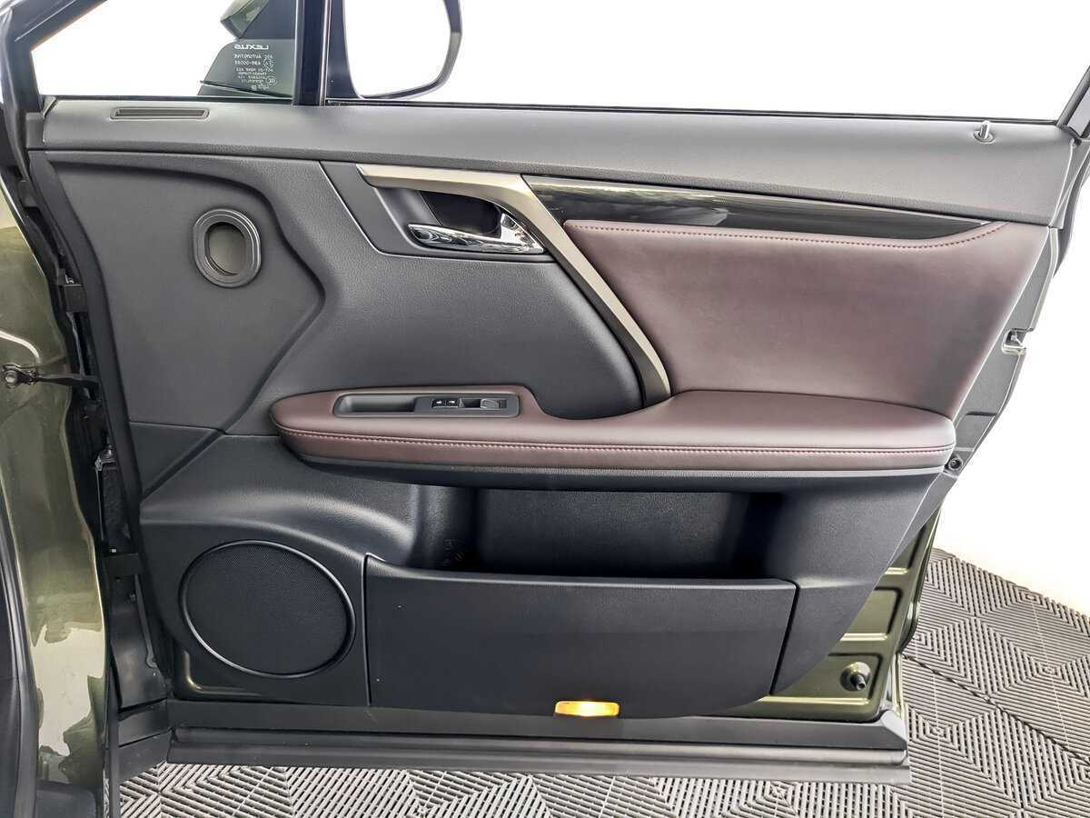 Купить Lexus RX с пробегом. Фото: #25