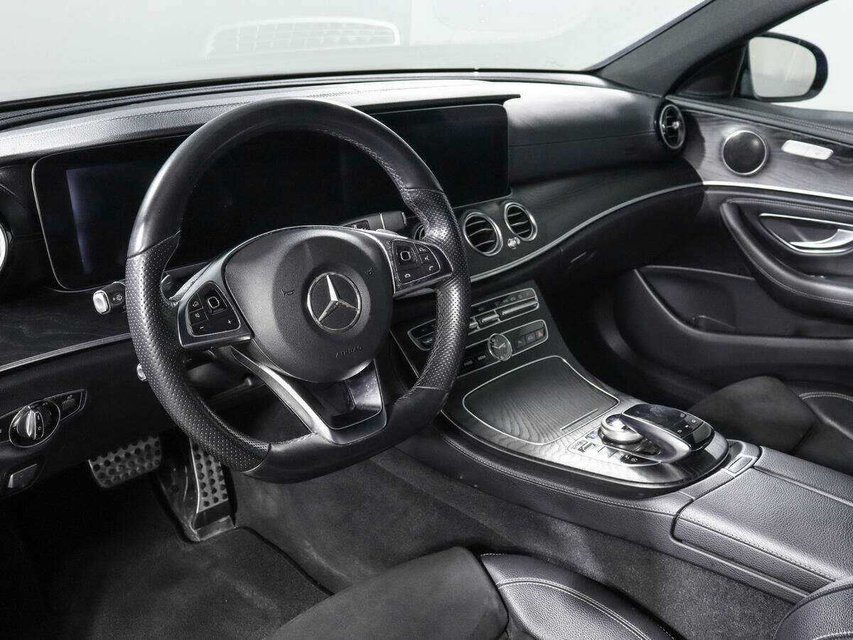 Купить Mercedes-Benz E-Класс с пробегом. Фото: #13