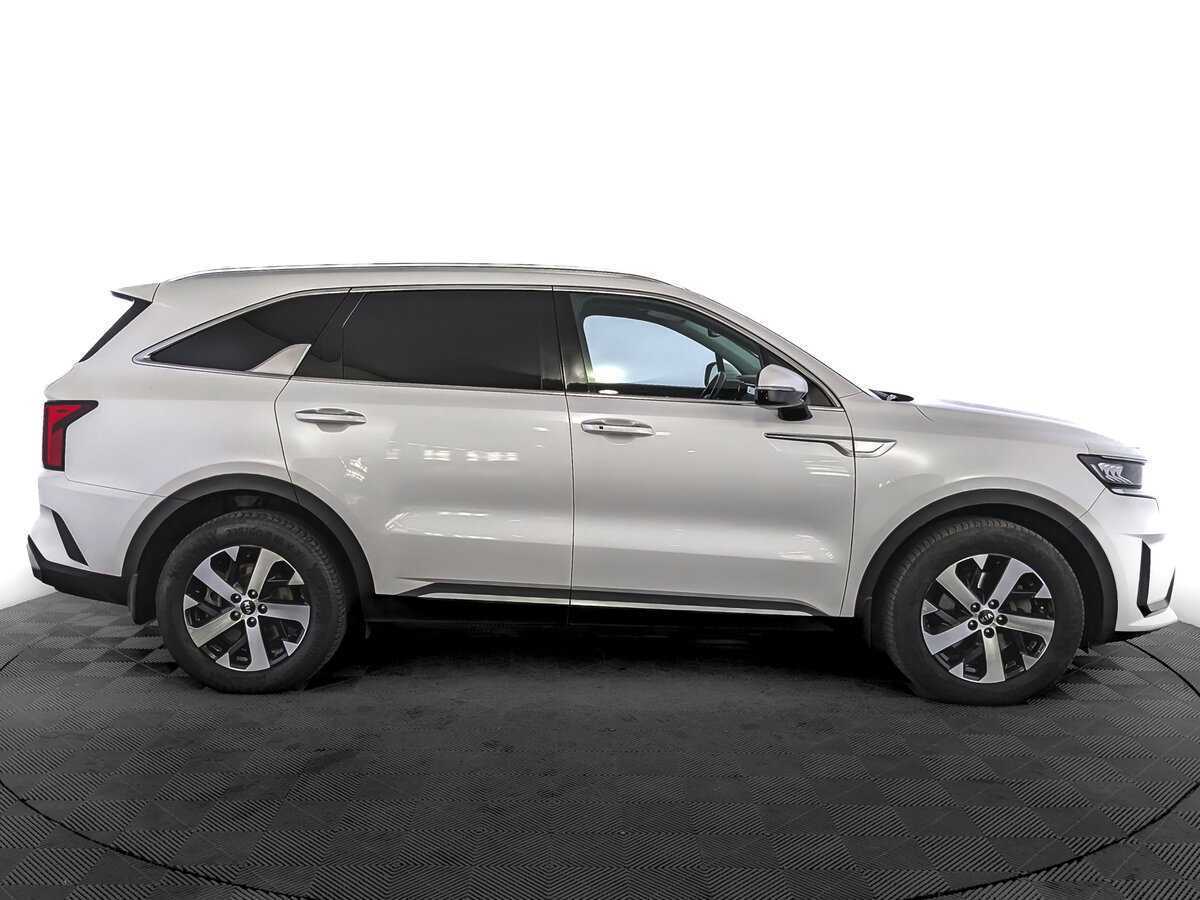 Купить Kia Sorento с пробегом. Фото: #3