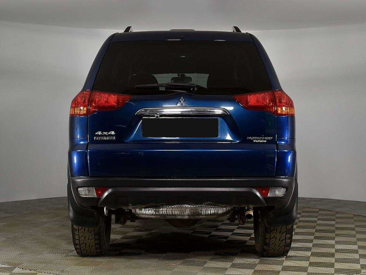 Купить Mitsubishi Pajero Sport с пробегом. Фото: #3