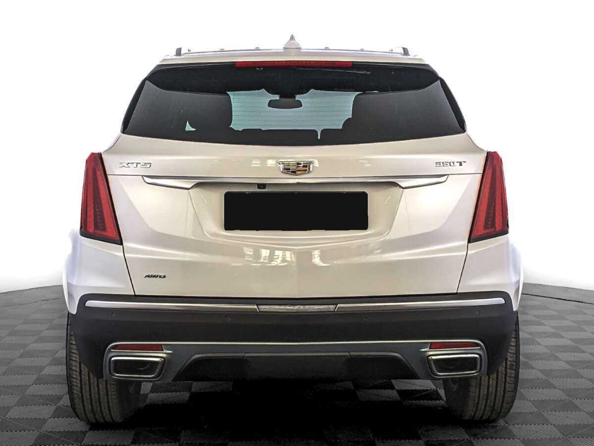 Купить Cadillac XT5 с пробегом. Фото: #5
