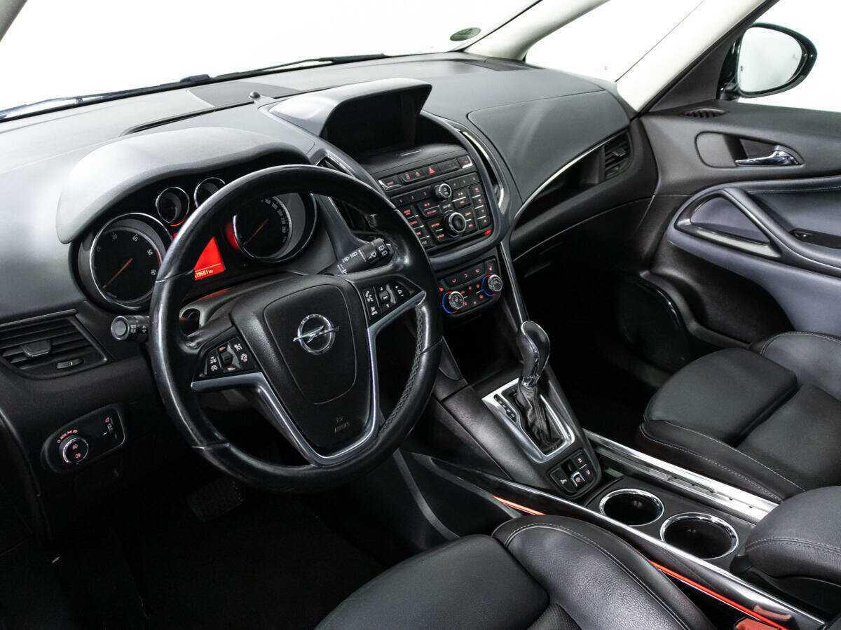 Купить Opel Zafira с пробегом. Фото: #10