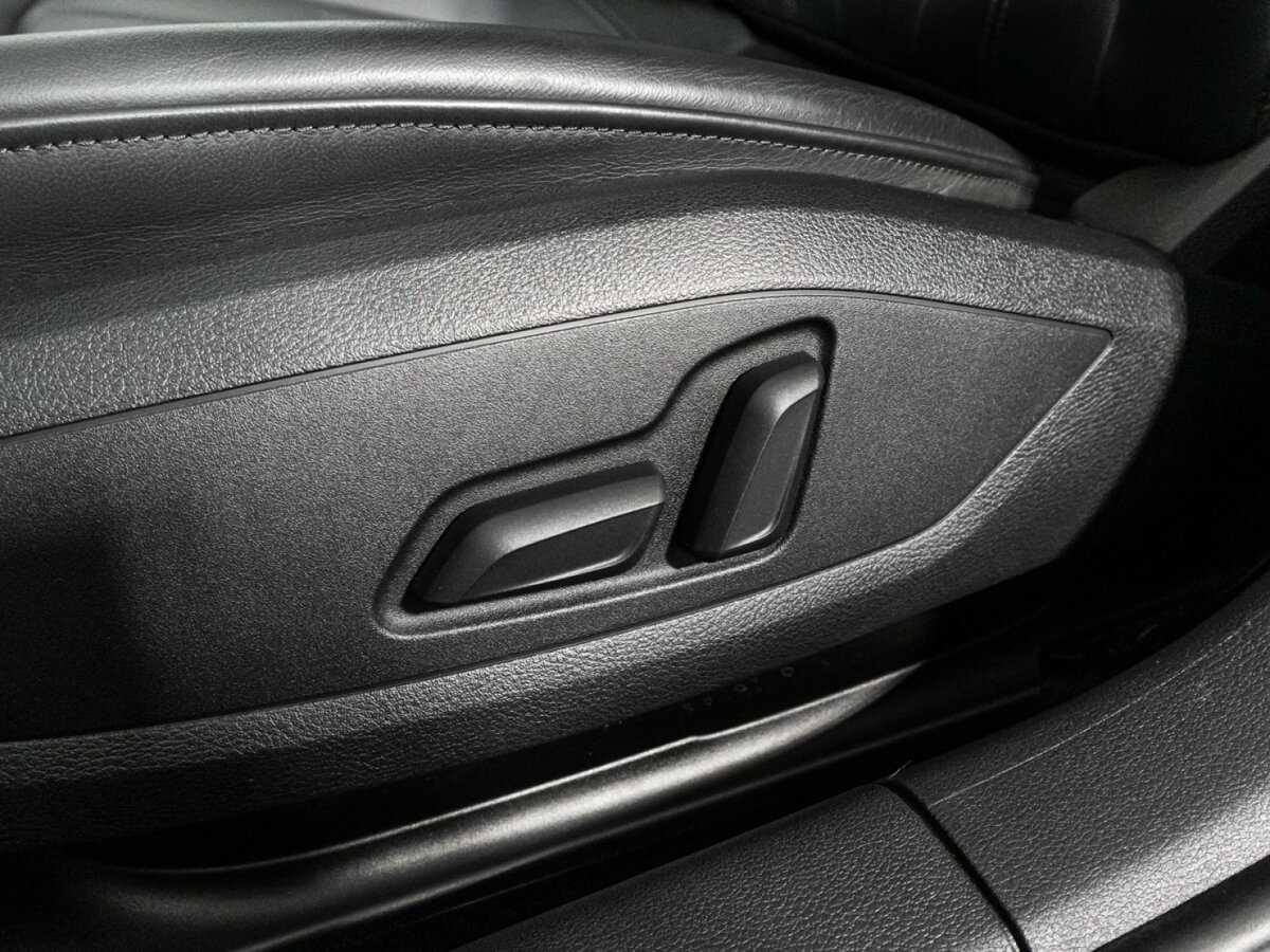 Купить Audi A4 с пробегом. Фото: #18