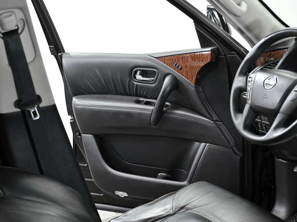 Купить Nissan Patrol с пробегом. Фото: #9