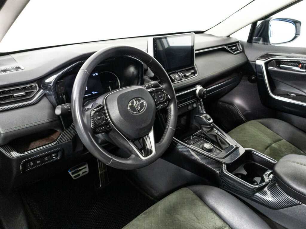 Купить Toyota RAV4 с пробегом. Фото: #9