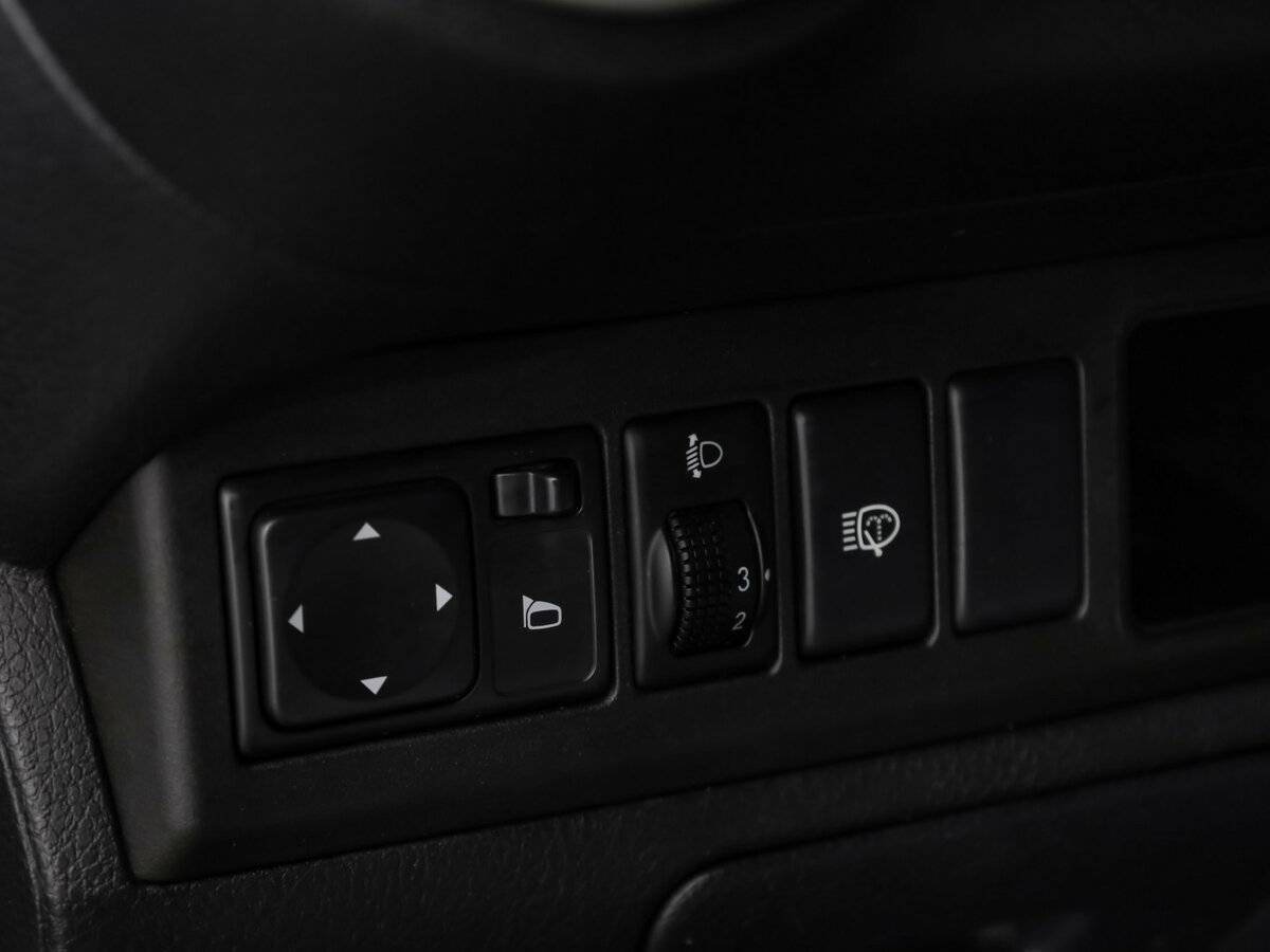 Купить Nissan Note с пробегом. Фото: #11