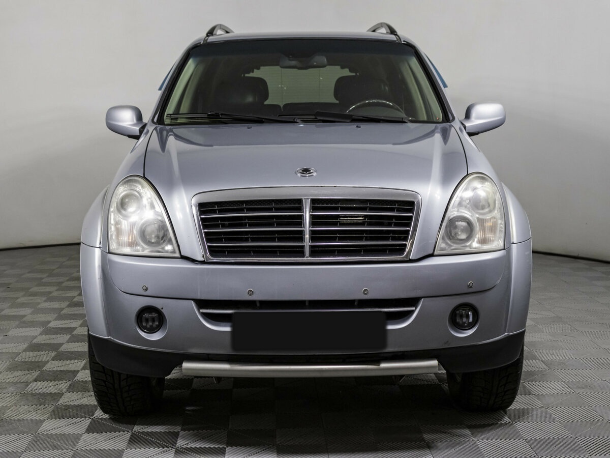Купить SsangYong Rexton с пробегом. Фото: #1