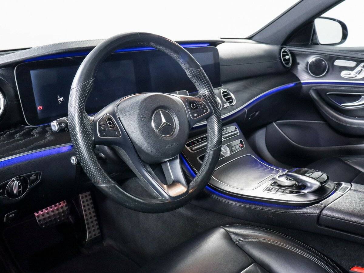 Купить Mercedes-Benz E-Класс с пробегом. Фото: #10