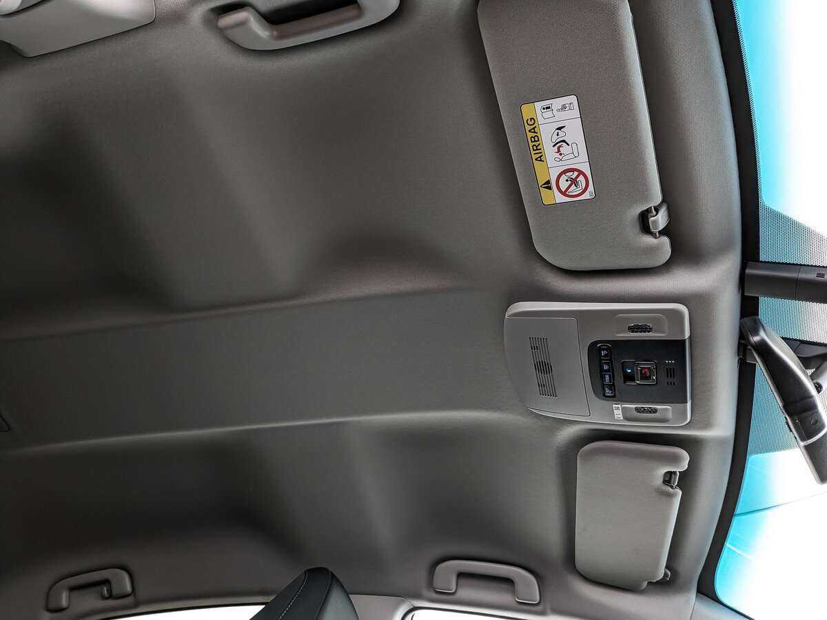 Купить Toyota Camry с пробегом. Фото: #18