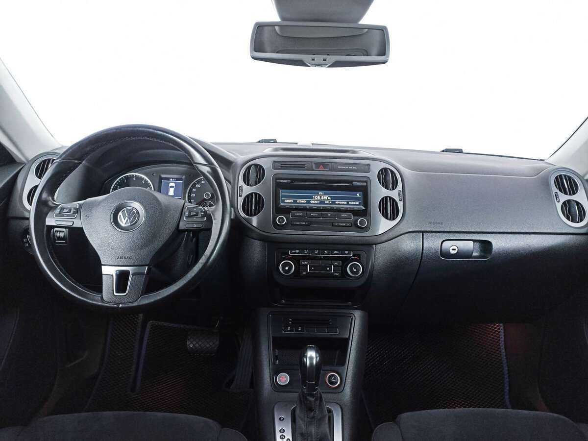 Купить Volkswagen Tiguan с пробегом. Фото: #11