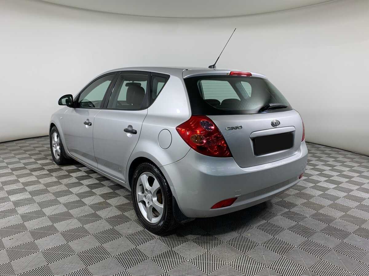 Купить Kia Ceed с пробегом. Фото: #6