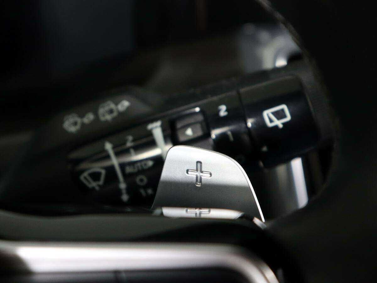 Купить Kia Sorento с пробегом. Фото: #19