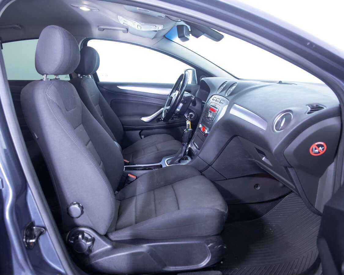 Купить Ford Mondeo с пробегом. Фото: #10