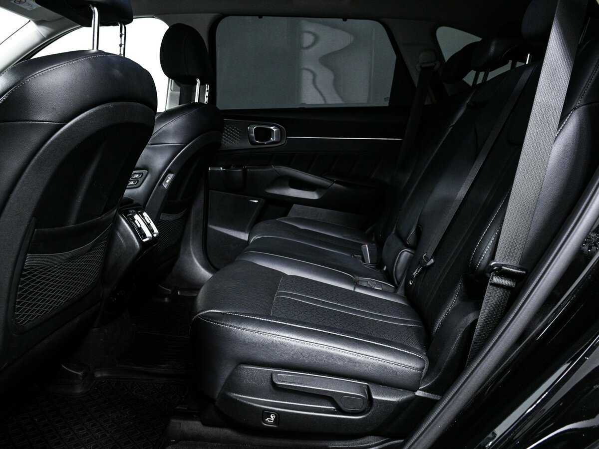Купить Kia Sorento с пробегом. Фото: #12