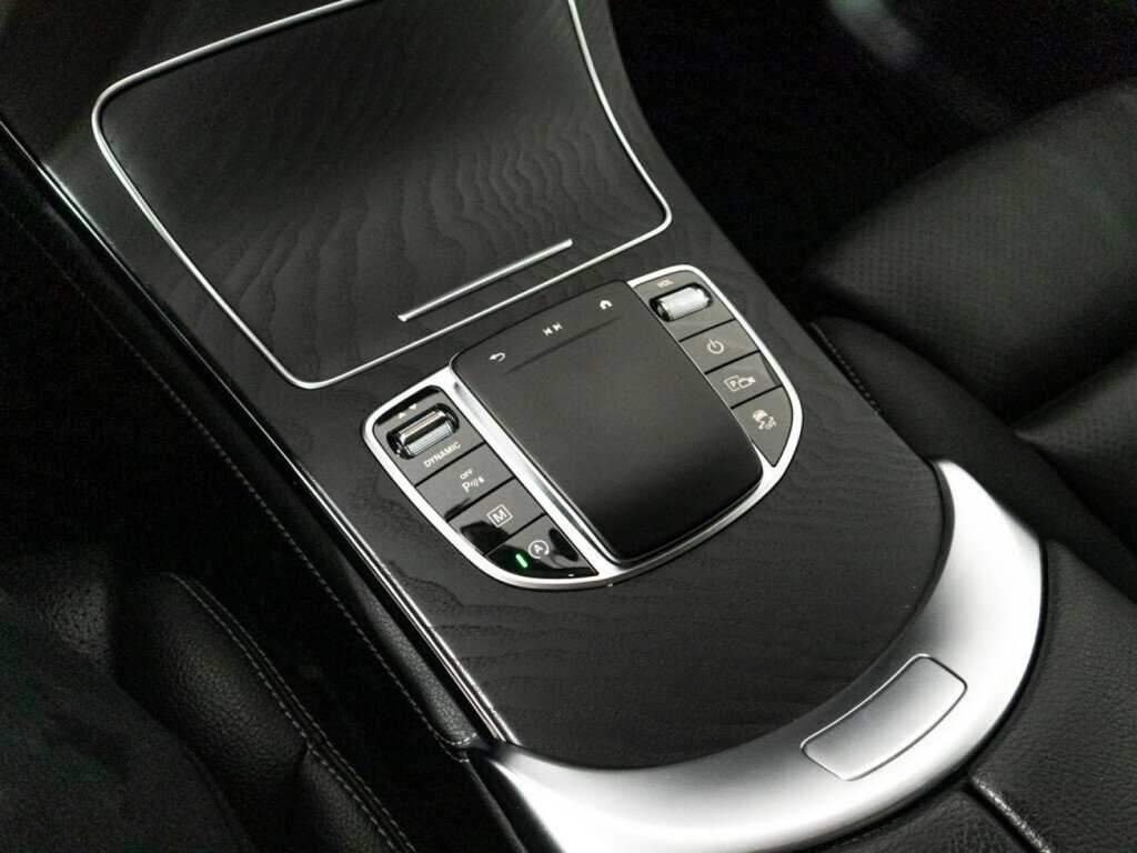 Купить Mercedes-Benz GLC с пробегом. Фото: #14