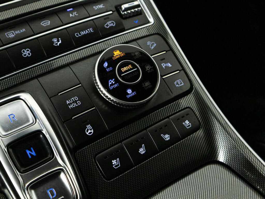Купить Hyundai Santa Fe с пробегом. Фото: #22