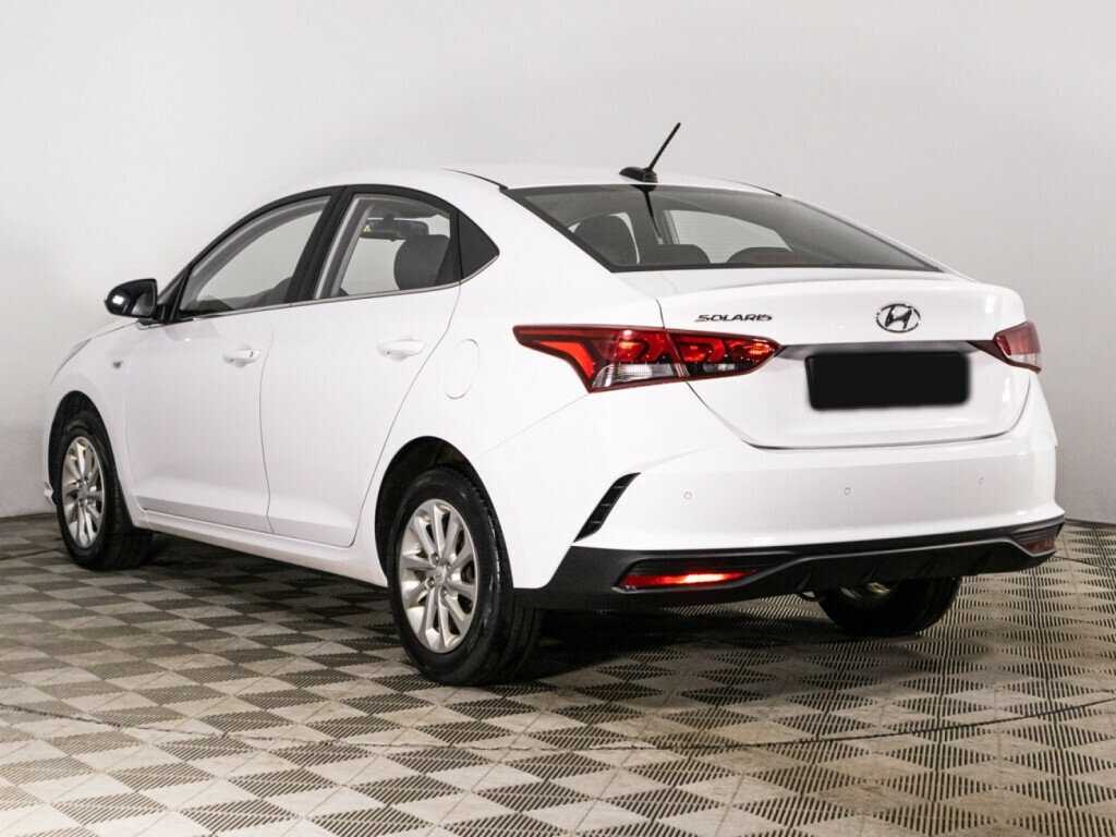 Купить Hyundai Solaris с пробегом. Фото: #6