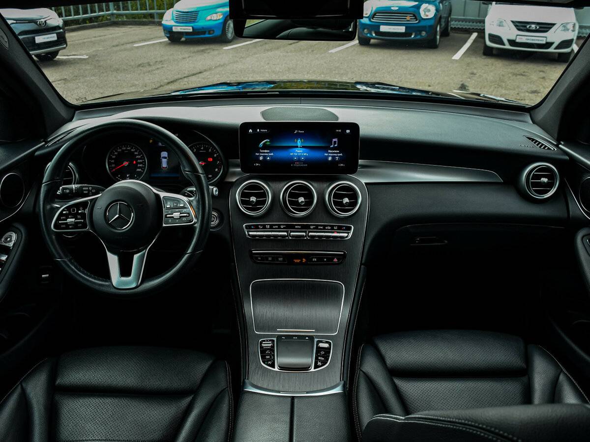 Купить Mercedes-Benz GLC с пробегом. Фото: #10