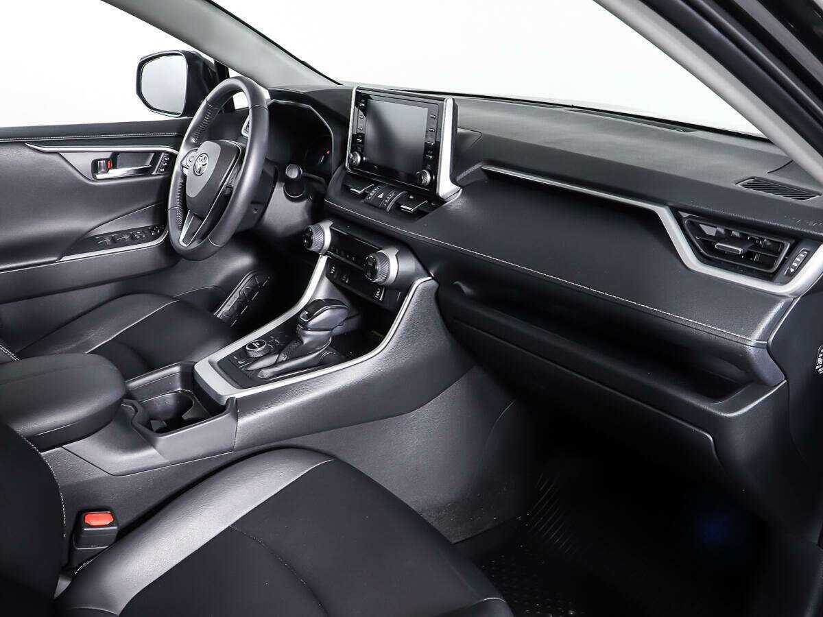 Купить Toyota RAV4 с пробегом. Фото: #8