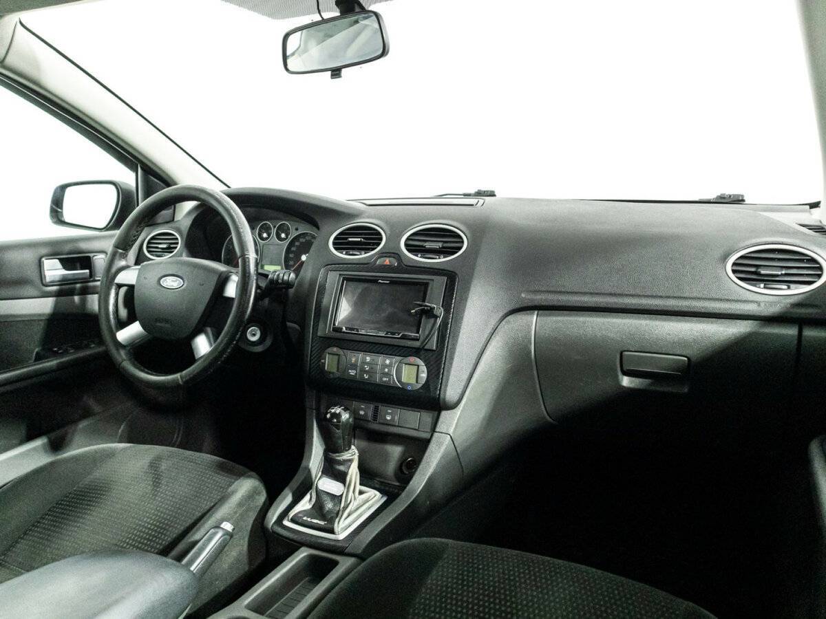 Купить Ford Focus с пробегом. Фото: #8