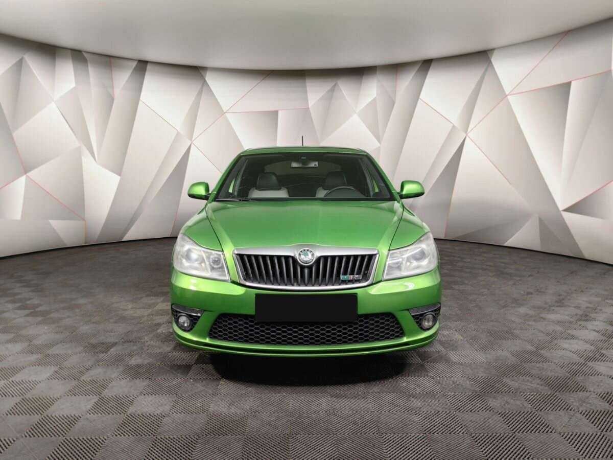 Купить Skoda Octavia RS с пробегом. Фото: #6