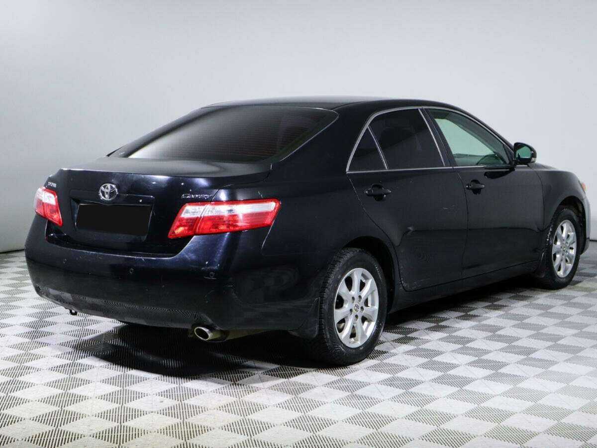 Купить Toyota Camry с пробегом. Фото: #4