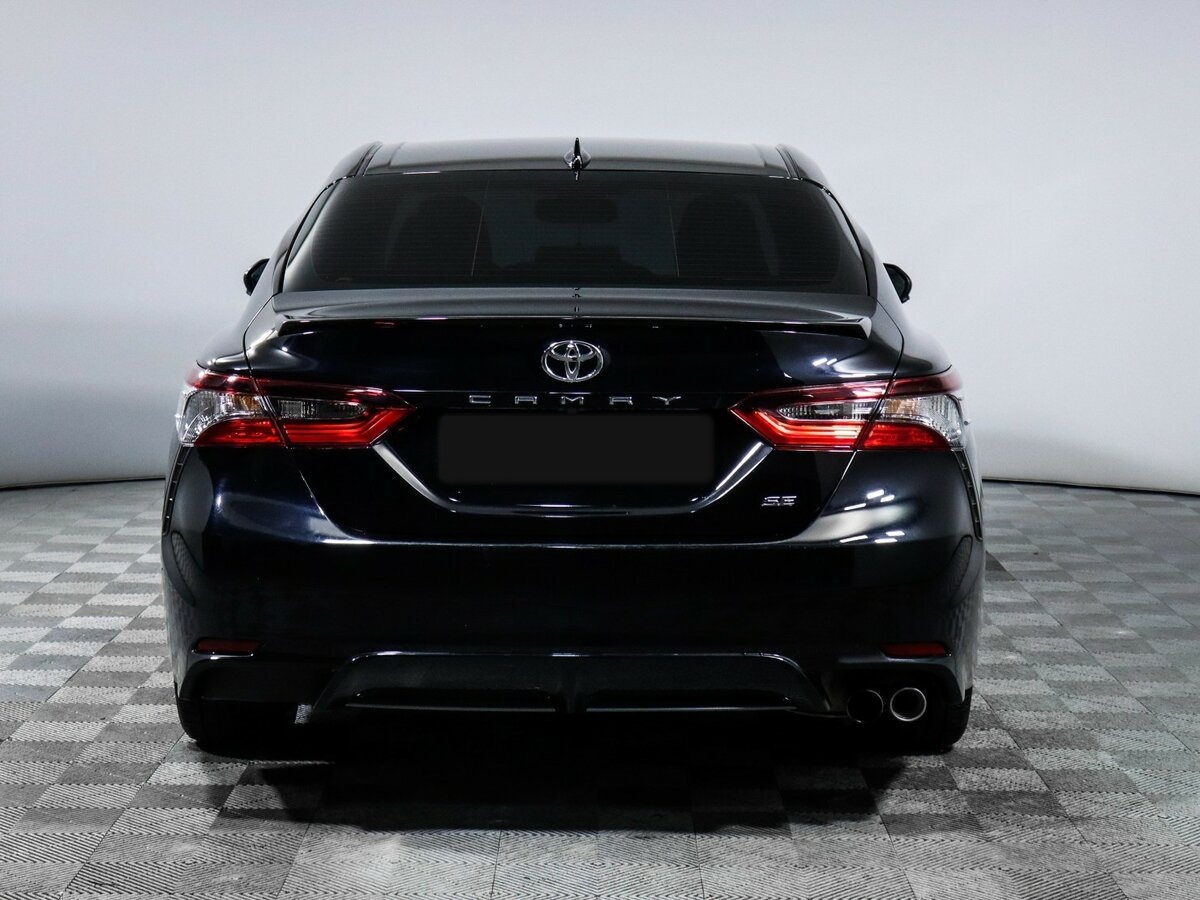 Купить Toyota Camry с пробегом. Фото: #4