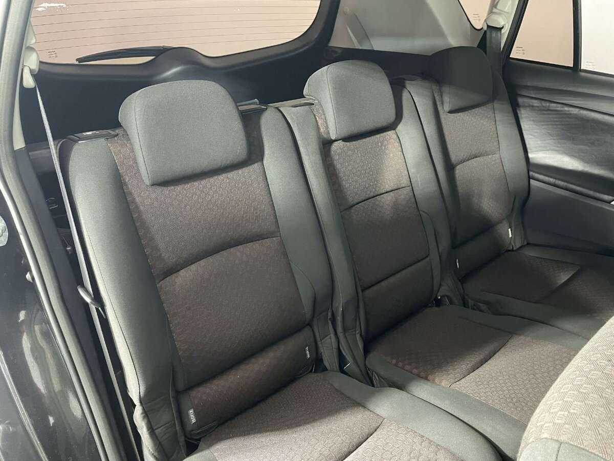 Купить Toyota Verso с пробегом. Фото: #14