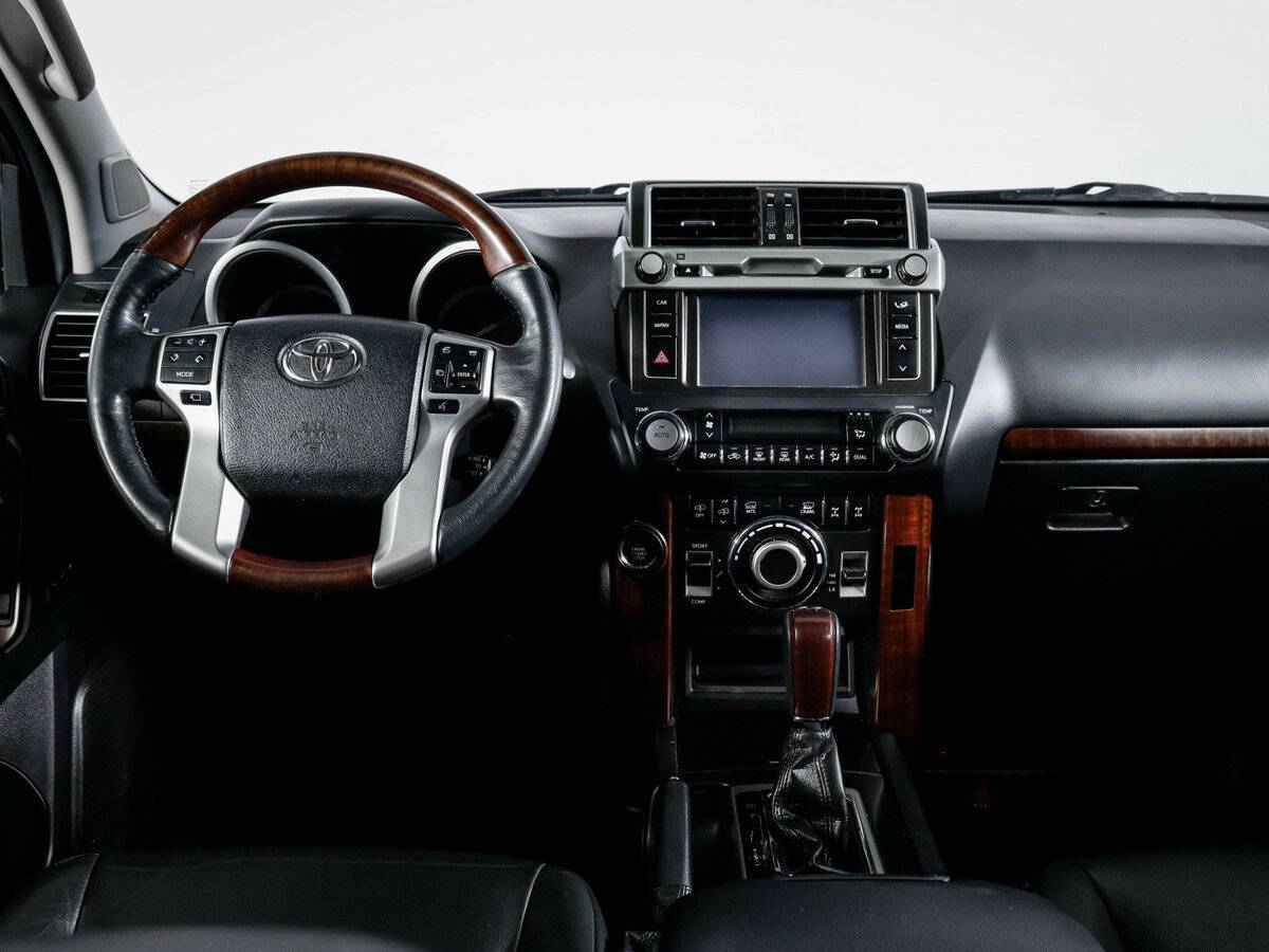 Купить Toyota Land Cruiser Prado с пробегом. Фото: #11