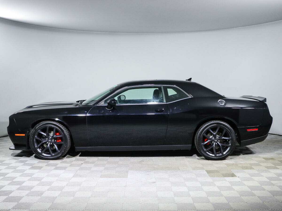 Купить Dodge Challenger с пробегом. Фото: #7