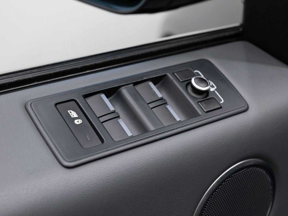Купить Land Rover Range Rover Sport с пробегом. Фото: #18