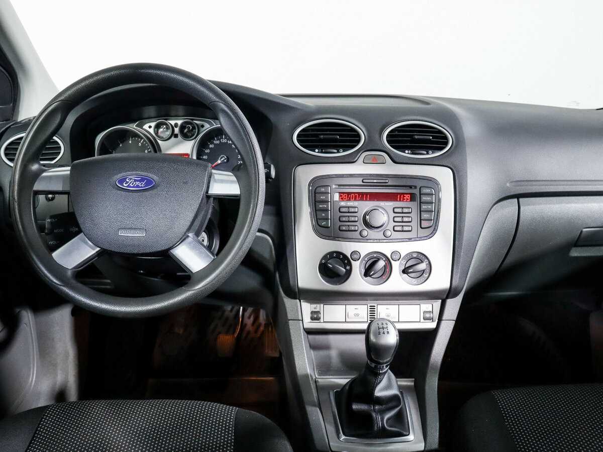 Купить Ford Focus с пробегом. Фото: #11