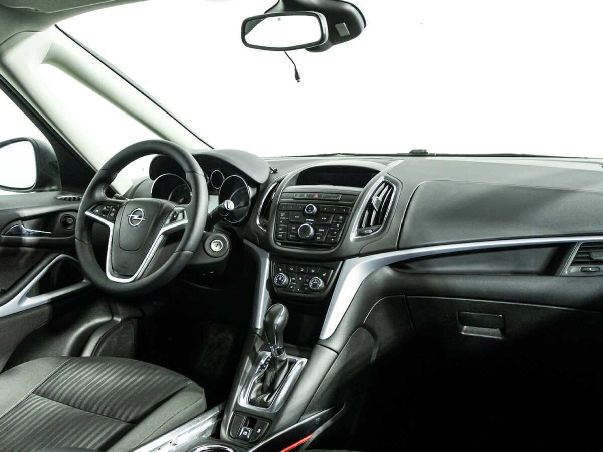 Купить Opel Zafira с пробегом. Фото: #8