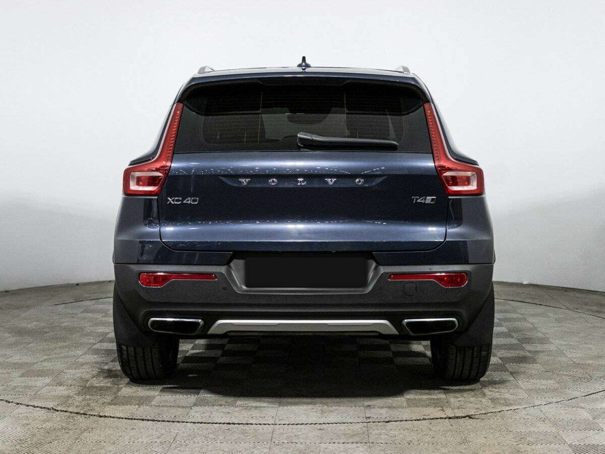 Купить Volvo XC40 с пробегом. Фото: #5