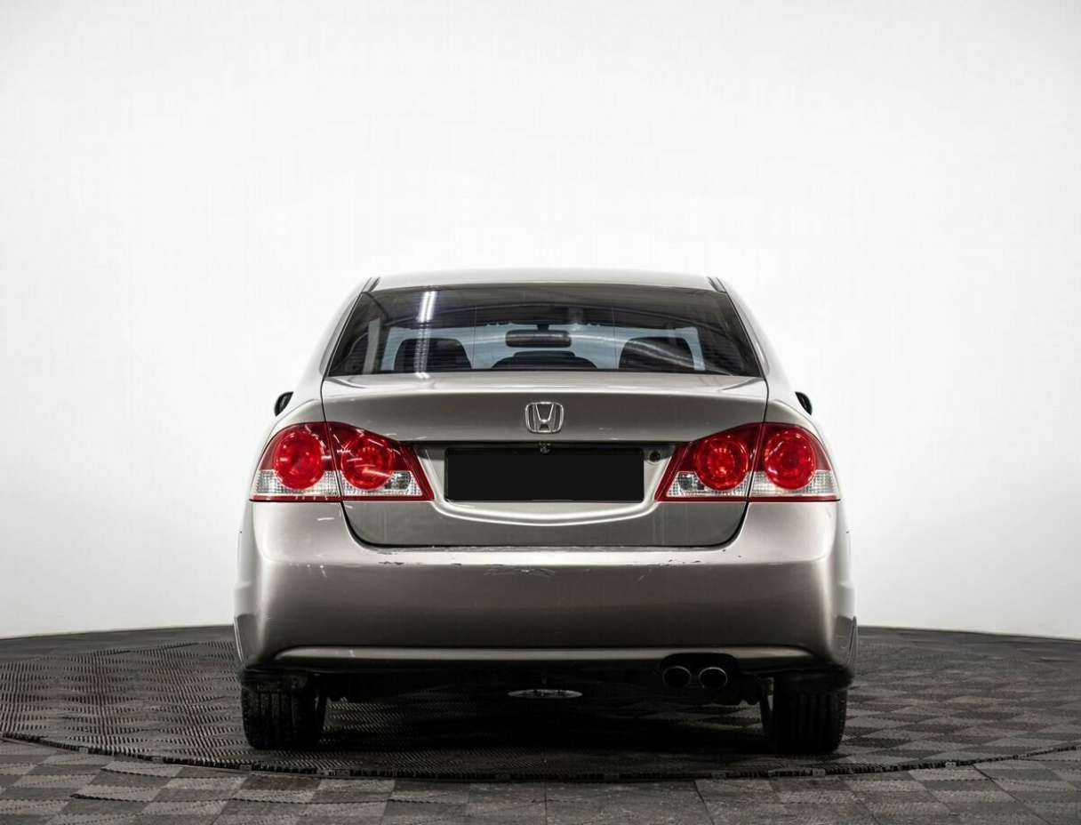 Купить Honda Civic с пробегом. Фото: #4