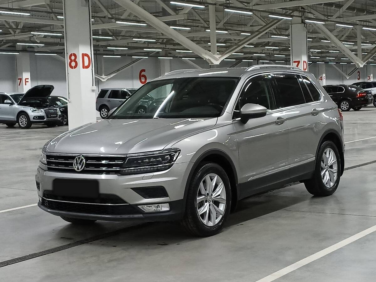 Купить Volkswagen Tiguan с пробегом. Фото: #0