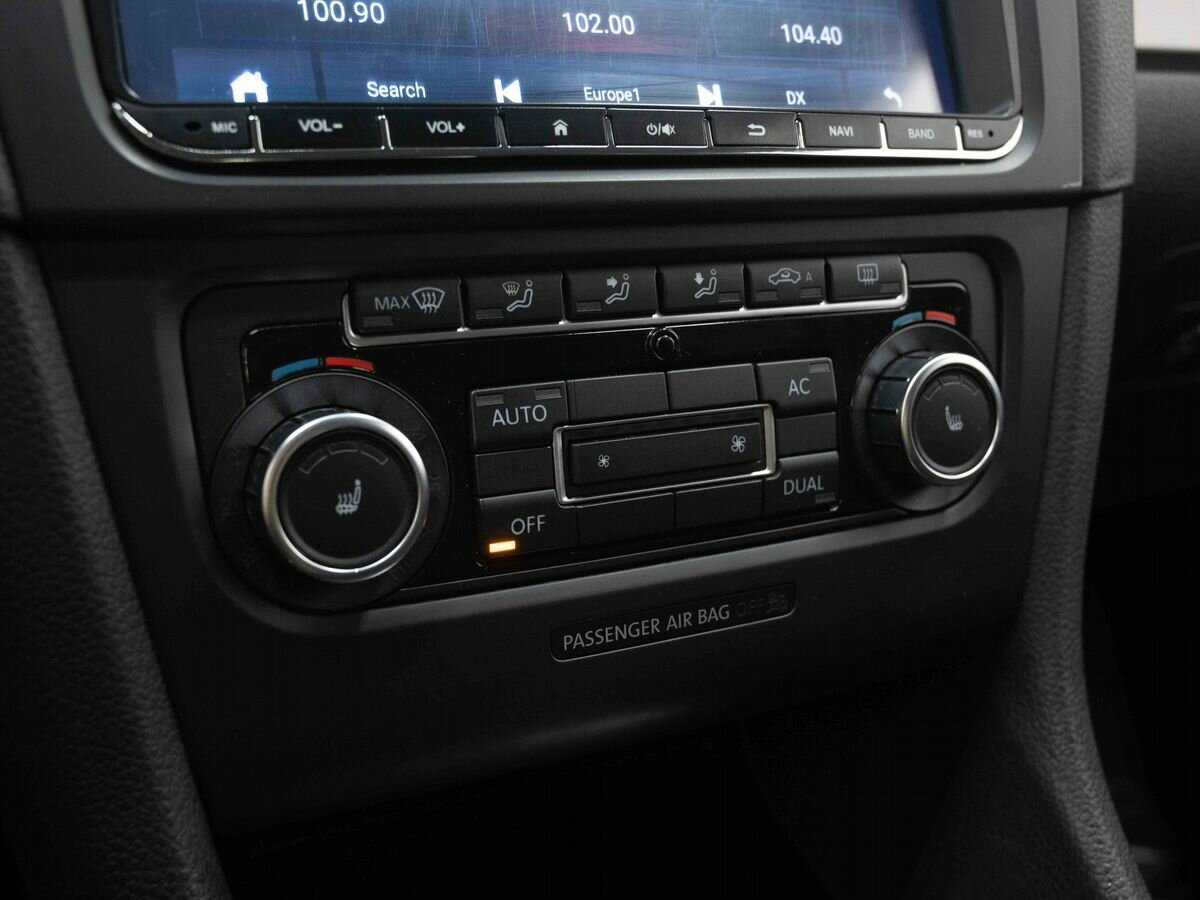 Купить Volkswagen Golf с пробегом. Фото: #17