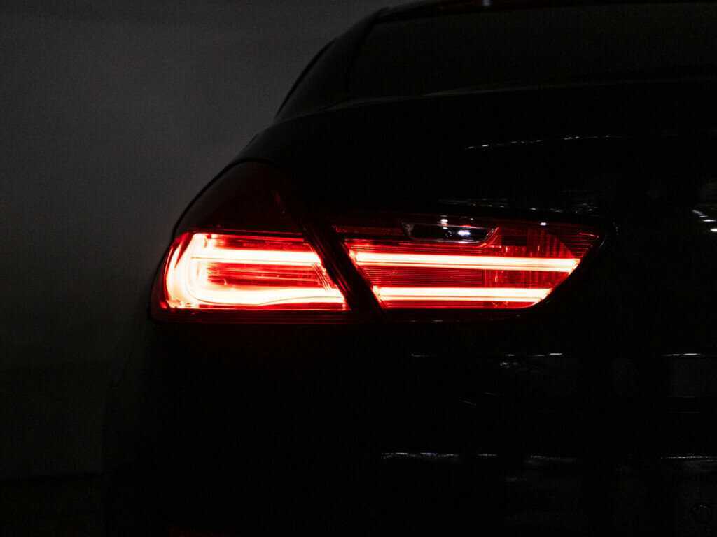 Купить BMW 6 серии с пробегом. Фото: #21