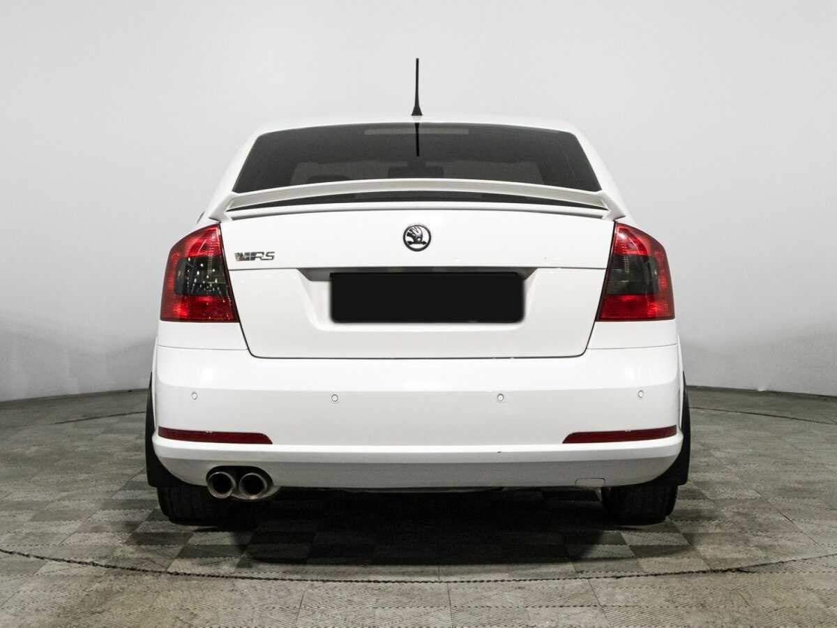 Купить Skoda Octavia RS с пробегом. Фото: #5