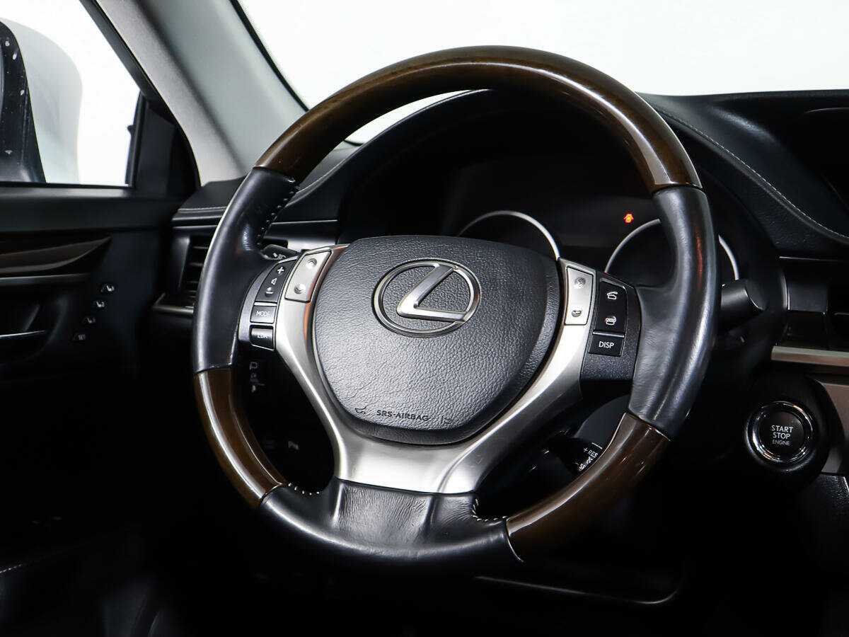 Купить Lexus ES с пробегом. Фото: #17