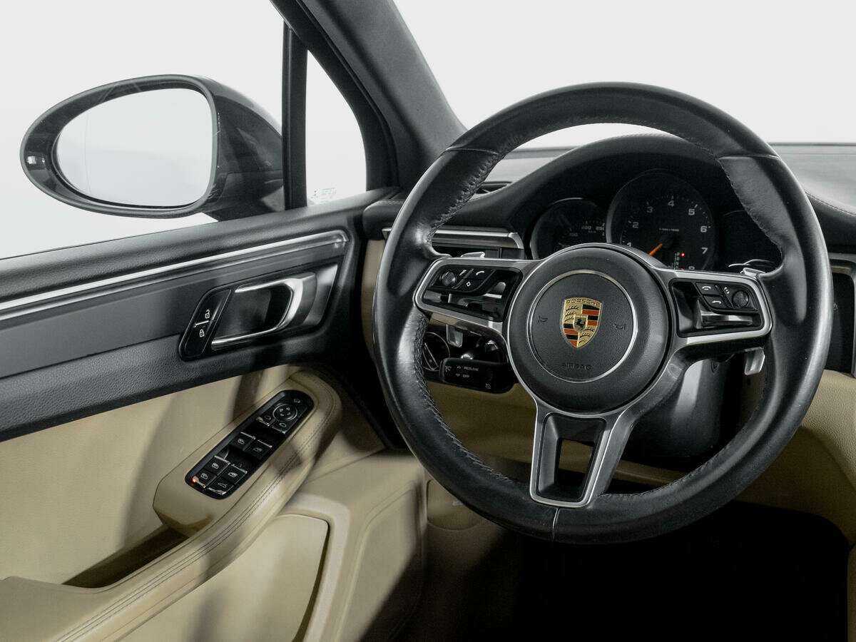 Купить Porsche Macan с пробегом. Фото: #13