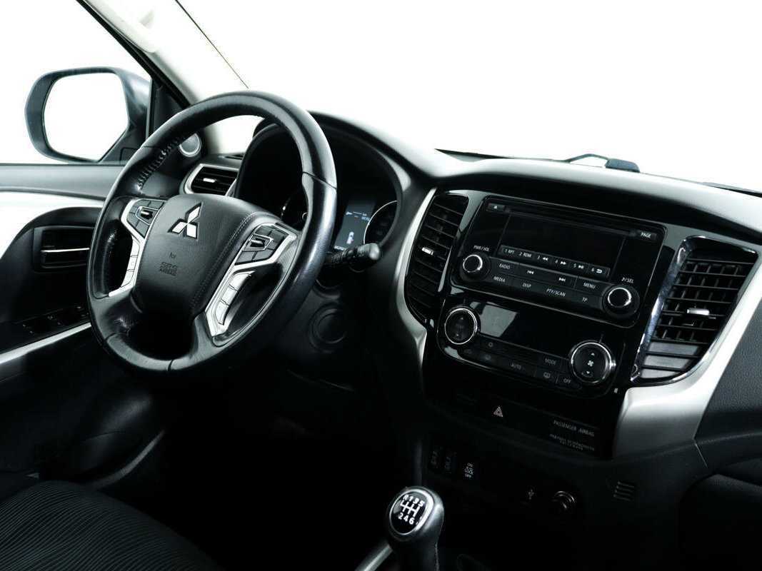 Купить Mitsubishi Pajero Sport с пробегом. Фото: #8