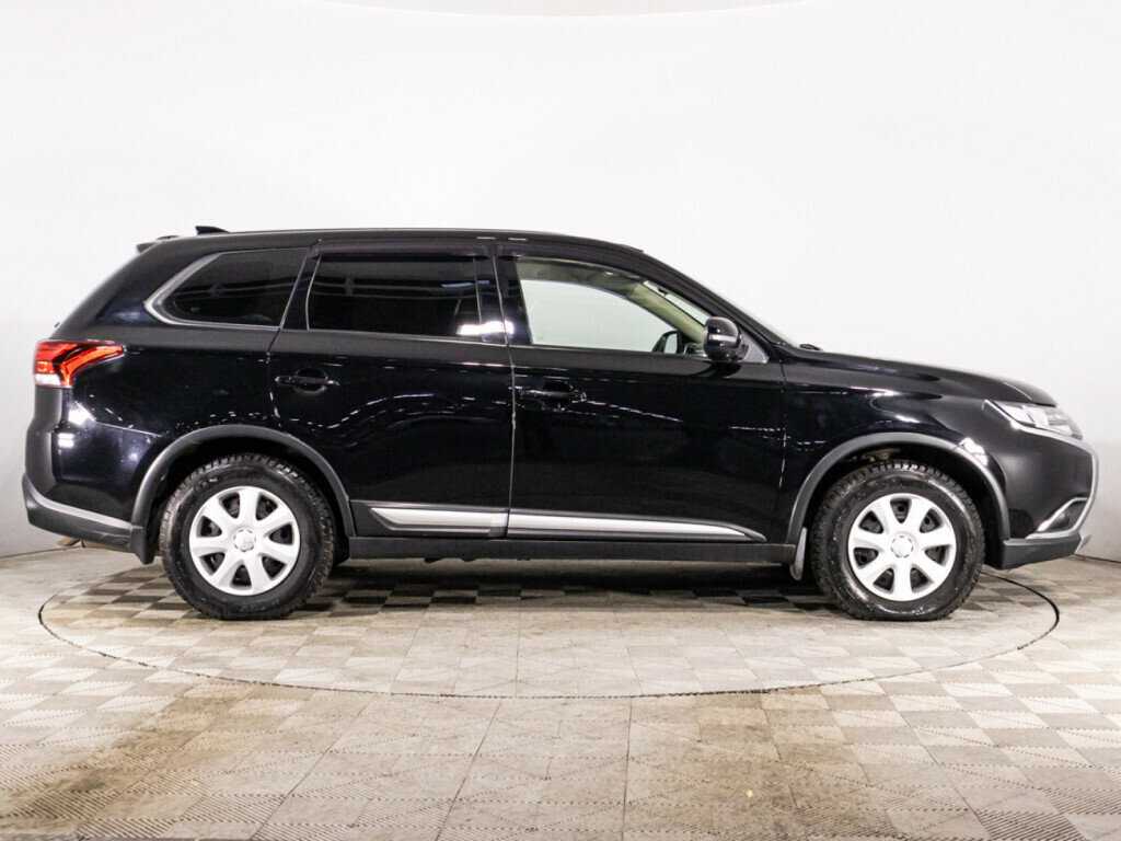 Купить Mitsubishi Outlander с пробегом. Фото: #3